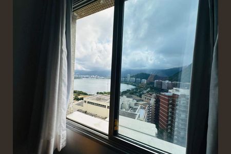 Apartamento à venda com 245m², 4 quartos e 2 vagas