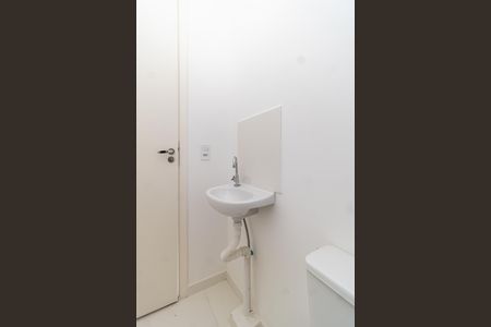 Apartamento à venda com 32m², 2 quartos e sem vaga Apartamento à venda com 32m², 2 quartos e sem vagaBanheiro