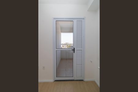 Apartamento à venda com 32m², 2 quartos e sem vaga Apartamento à venda com 32m², 2 quartos e sem vagaÁrea de Serviço