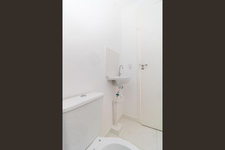 Apartamento à venda com 32m², 2 quartos e sem vaga Apartamento à venda com 32m², 2 quartos e sem vagaBanheiro