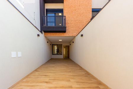 Casa à venda com 165m², 3 quartos e 2 vagas Casa à venda com 165m², 3 quartos e 2 vagasFoto 03