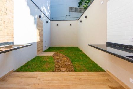 Casa à venda com 165m², 3 quartos e 2 vagas Casa à venda com 165m², 3 quartos e 2 vagasFoto 32