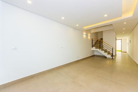 Casa à venda com 165m², 3 quartos e 2 vagasFoto 02
