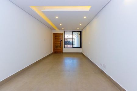 Casa à venda com 165m², 3 quartos e 2 vagasFoto 01