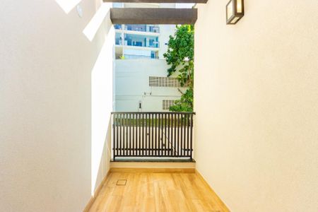 Casa à venda com 165m², 3 quartos e 2 vagas Casa à venda com 165m², 3 quartos e 2 vagasFoto 07