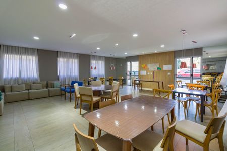 Apartamento para alugar com 41m², 2 quartos e sem vaga Apartamento para alugar com 41m², 2 quartos e sem vagaÁrea comum - Salão de festas