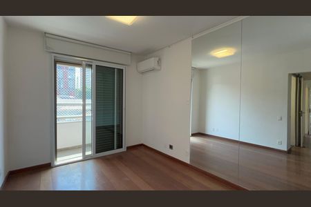 Apartamento à venda com 88m², 2 quartos e 2 vagas Apartamento à venda com 88m², 2 quartos e 2 vagasSuite