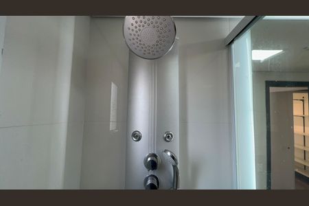 Apartamento à venda com 88m², 2 quartos e 2 vagas Apartamento à venda com 88m², 2 quartos e 2 vagasBanheiro da Suíte