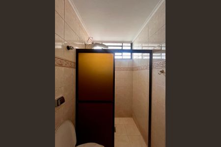 Casa à venda com 300m², 4 quartos e 8 vagasBanheiro da Suíte 3