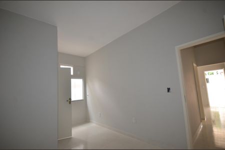 Apartamento para alugar com 70m², 2 quartos e 1 vaga Suite