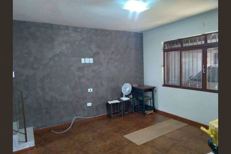 Sala de casa para alugar com 2 quartos, 125m² em Americanópolis, São Paulo