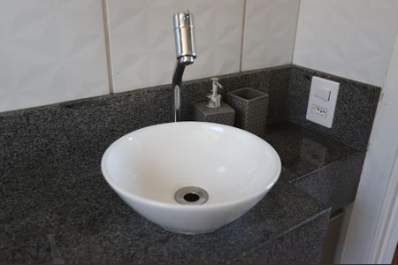 Apartamento para alugar com 42m², 2 quartos e 1 vagaBanheiro