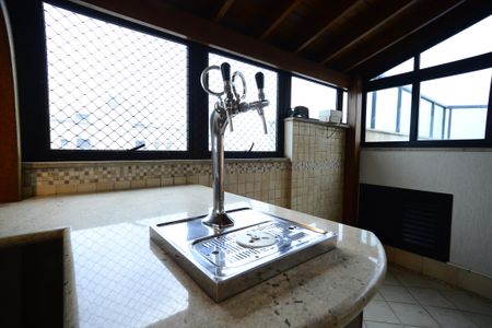 Apartamento à venda com 623m², 4 quartos e 6 vagasCobertura