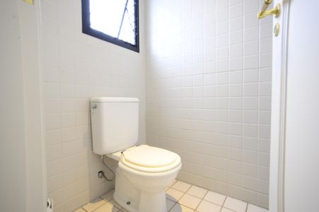 Apartamento à venda com 623m², 4 quartos e 6 vagasLavabo da Cobertura