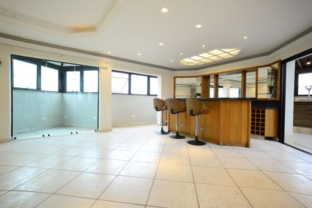 Apartamento à venda com 623m², 4 quartos e 6 vagasCobertura