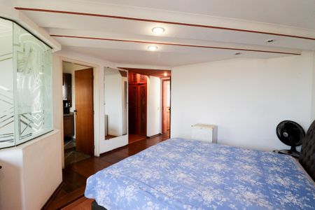 Apartamento à venda com 370m², 4 quartos e 4 vagas Apartamento à venda com 370m², 4 quartos e 4 vagasSuíte 2