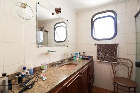 Apartamento à venda com 370m², 4 quartos e 4 vagas Apartamento à venda com 370m², 4 quartos e 4 vagasBanheiro Social