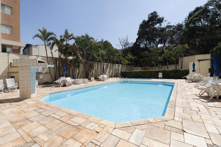 Apartamento à venda com 370m², 4 quartos e 4 vagas Apartamento à venda com 370m², 4 quartos e 4 vagasPiscina