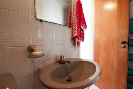 Apartamento à venda com 370m², 4 quartos e 4 vagas Apartamento à venda com 370m², 4 quartos e 4 vagasLavabo 2