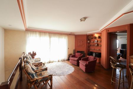 Apartamento à venda com 370m², 4 quartos e 4 vagas Apartamento à venda com 370m², 4 quartos e 4 vagasSala 2