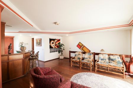 Apartamento à venda com 370m², 4 quartos e 4 vagas Apartamento à venda com 370m², 4 quartos e 4 vagasSala 2