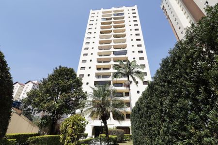 Apartamento à venda com 370m², 4 quartos e 4 vagas Apartamento à venda com 370m², 4 quartos e 4 vagasFachada