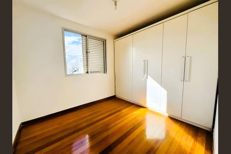 Apartamento para alugar com 180m², 3 quartos e 3 vagasQuarto