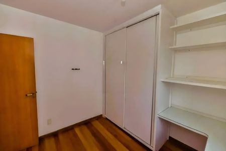 Apartamento para alugar com 180m², 3 quartos e 3 vagasQuarto