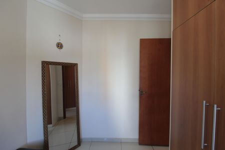 Apartamento à venda com 86m², 3 quartos e 2 vagasQuarto 1
