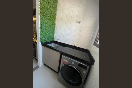 Apartamento à venda com 78m², 3 quartos e 2 vagas Apartamento à venda com 78m², 3 quartos e 2 vagasLavanderia