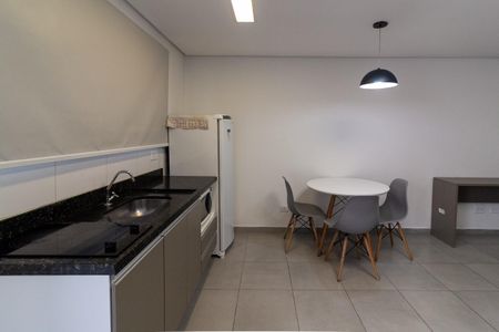 Studio para alugar com 31m², 1 quarto e sem vaga Studio para alugar com 31m², 1 quarto e sem vagaCozinha