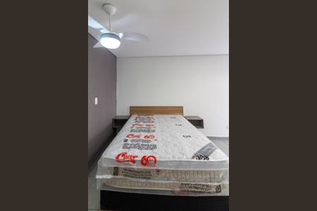 Quarto de kitnet/studio para alugar com 1 quarto, 31m² em Jurubatuba, São Paulo