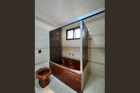 Apartamento para alugar com 242m², 3 quartos e 4 vagasBanheiro da Suíte 3