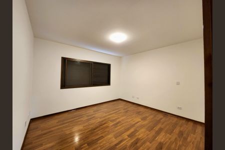 Apartamento para alugar com 242m², 3 quartos e 4 vagasSuíte 3