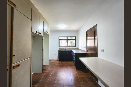Apartamento para alugar com 242m², 3 quartos e 4 vagasCozinha