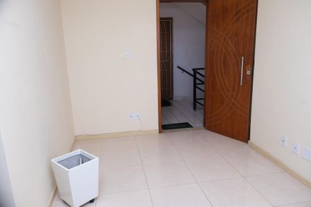Apartamento para alugar com 48m², 2 quartos e 1 vagaSala