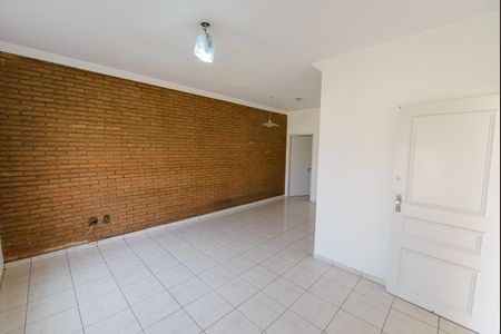 Sala de casa para alugar com 3 quartos, 115m² em Parque Sao Luis, Taubaté