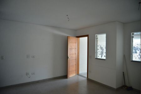 Casa à venda com 88m², 2 quartos e 1 vagaSala