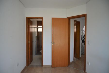 Casa à venda com 88m², 2 quartos e 1 vagaQuarto Suíte