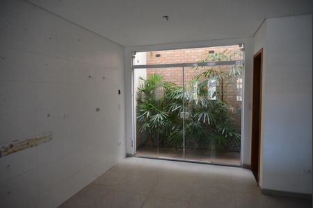 Casa à venda com 88m², 2 quartos e 1 vagaCozinha