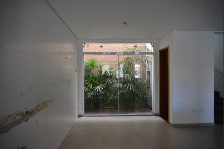 Casa à venda com 88m², 2 quartos e 1 vagaCozinha