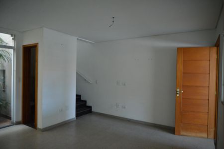 Sala de casa à venda com 2 quartos, 88m² em Parque das Nações, Santo André