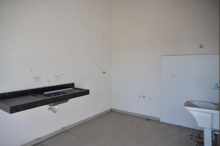 Casa à venda com 88m², 2 quartos e 1 vagaÁrea de Serviço