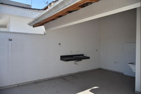 Casa à venda com 88m², 2 quartos e 1 vagaÁrea de Serviço