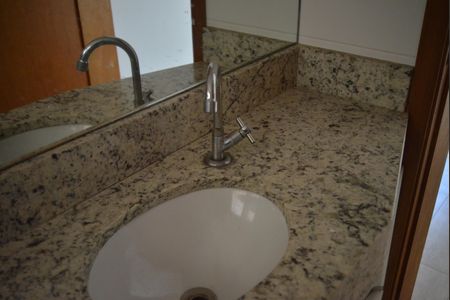 Casa à venda com 88m², 2 quartos e 1 vagaBanheiro da Suíte