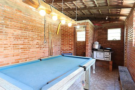 Casa para alugar com 200m², 4 quartos e 6 vagasÁrea Externa