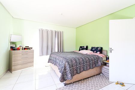 Casa para alugar com 200m², 4 quartos e 6 vagasSuíte 3