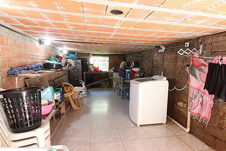 Casa para alugar com 200m², 4 quartos e 6 vagasÁrea de Serviço