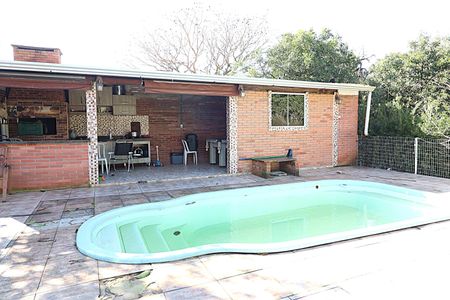 Casa para alugar com 200m², 4 quartos e 6 vagasÁrea Externa