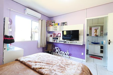 Casa para alugar com 200m², 4 quartos e 6 vagasSuíte 4